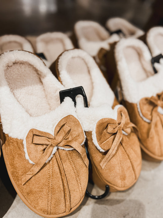 Bow Fuzzy Slipper