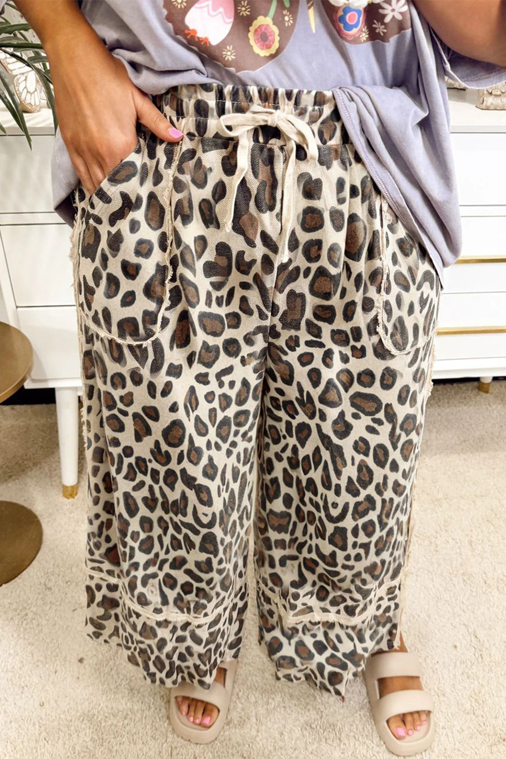 PLUS SIZE Khaki Exposed Seam Patched Pocket Leopard Wide Leg Pants