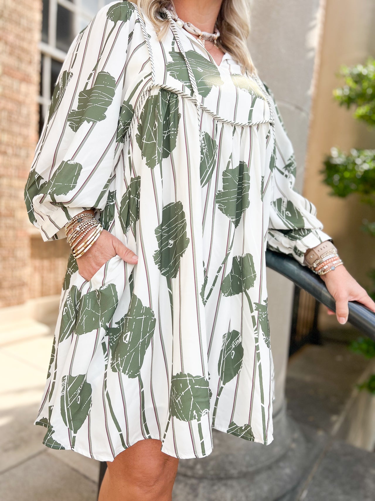 Fashion Floral Striped Contrast Piping Puff Sleeve Dress
