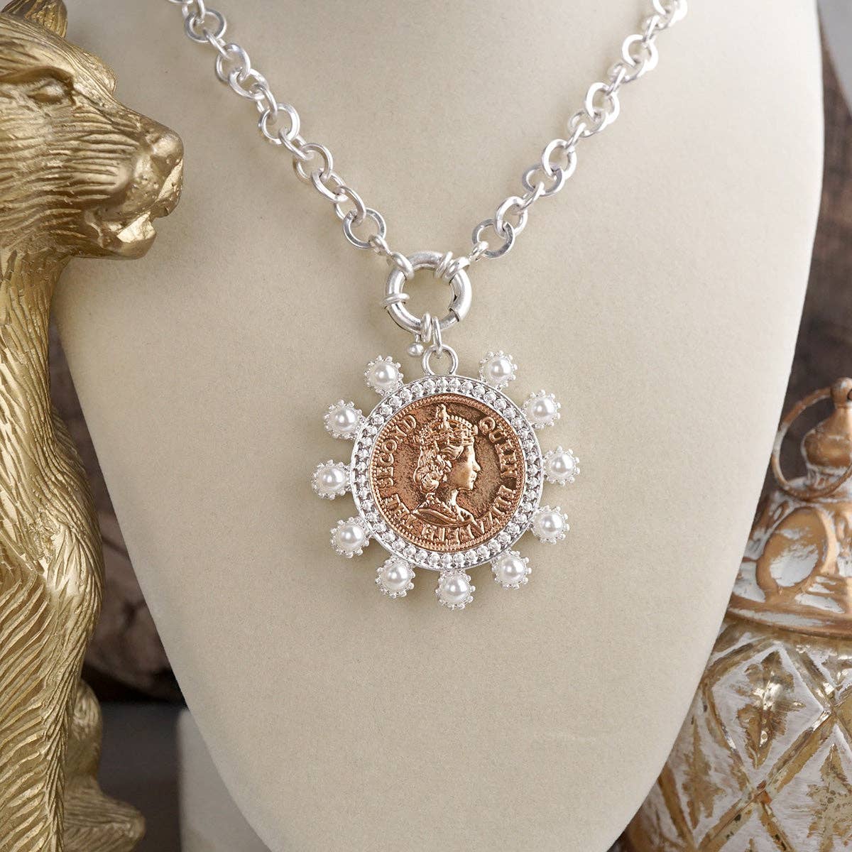 Elizabeth – Statement Coin Necklace